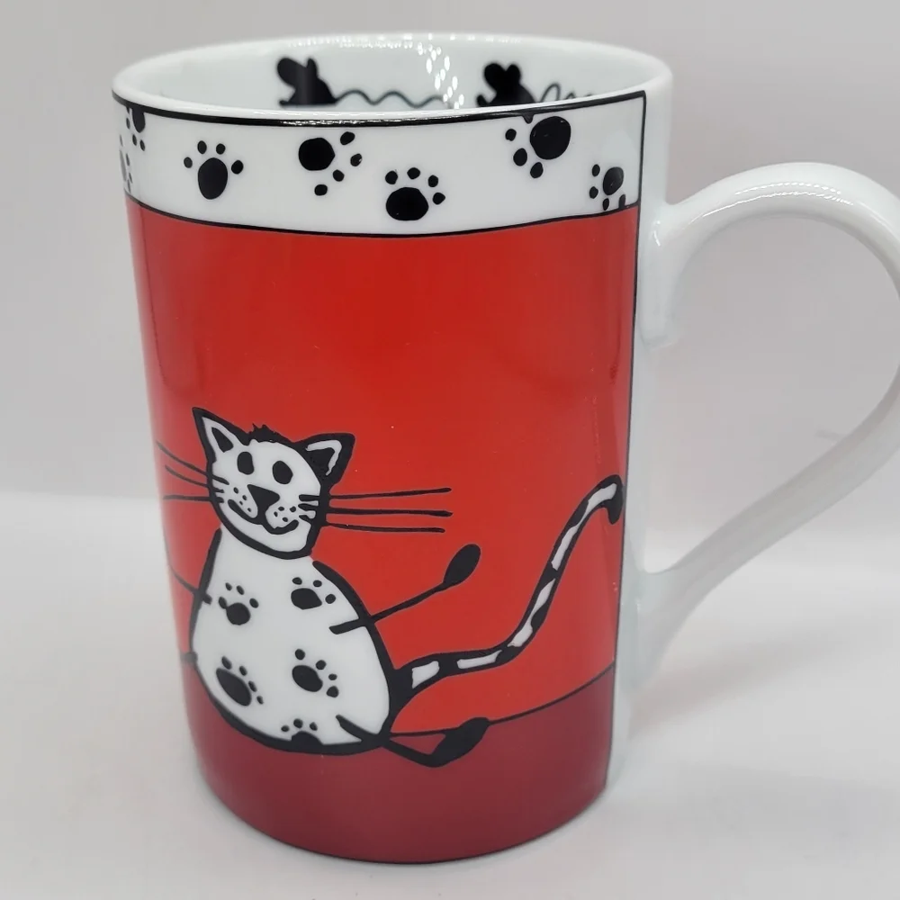 Pier 1 Imports Porcelain Cat Cheese Mousev Mug Red Black White 8 Oz Thailand